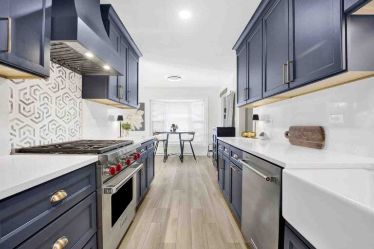 Kitchen design Glen Ellyn